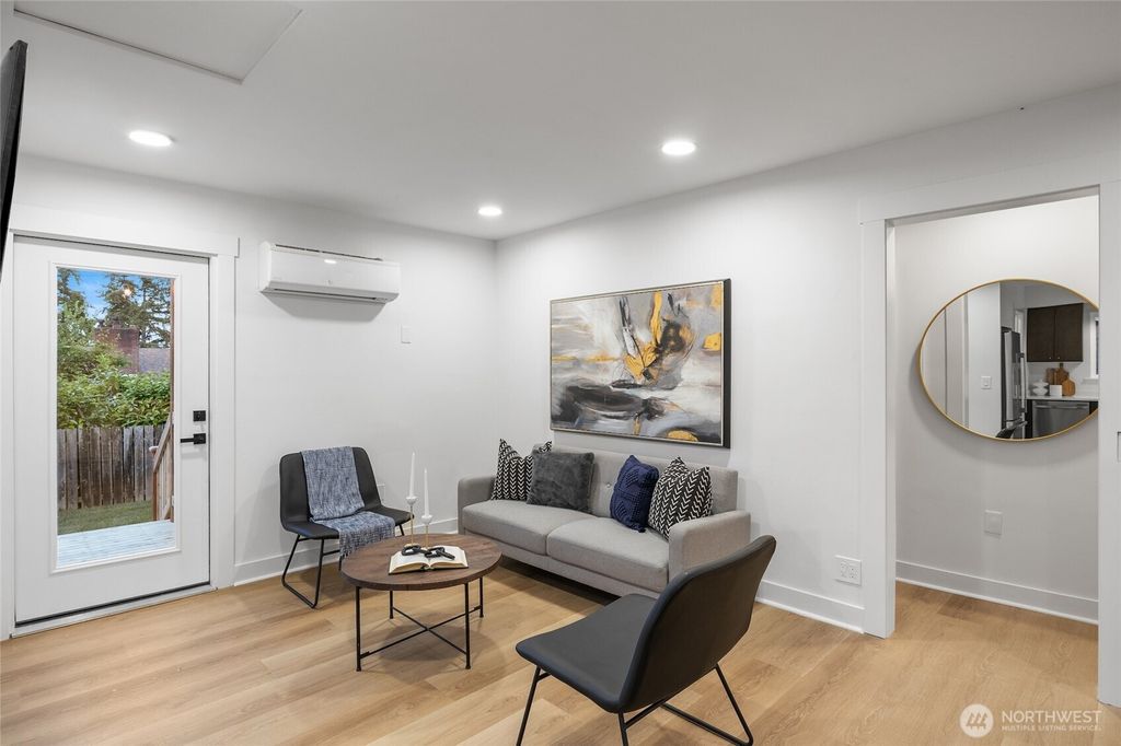 listing image 9363810804259956526