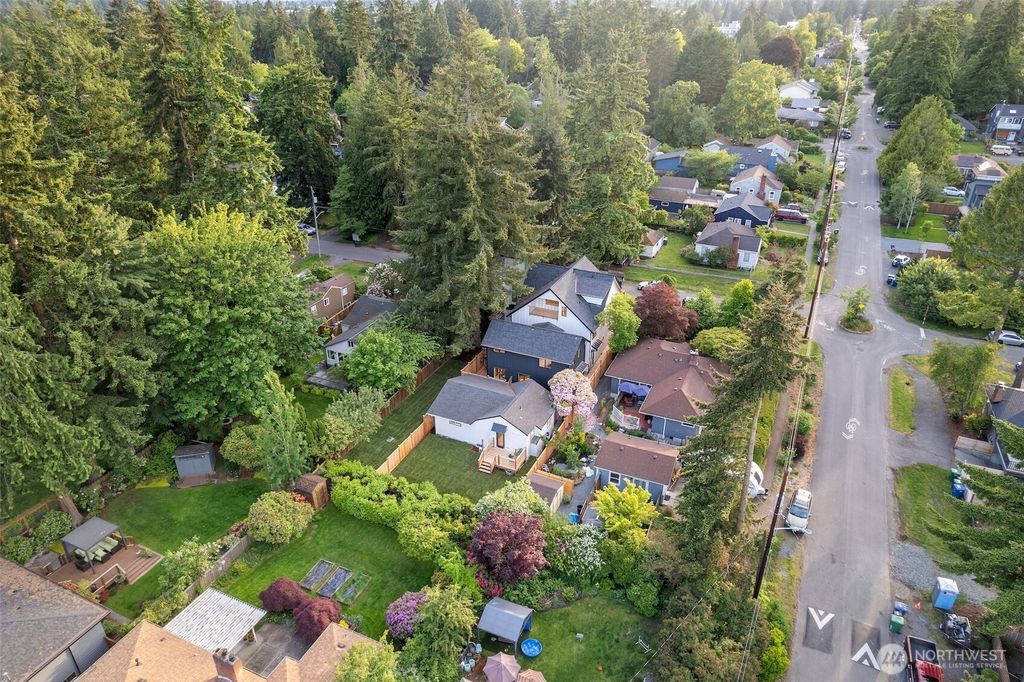 listing image 9362116942098882584
