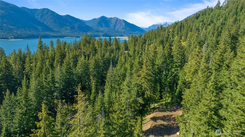 10 Newport Creek Loop