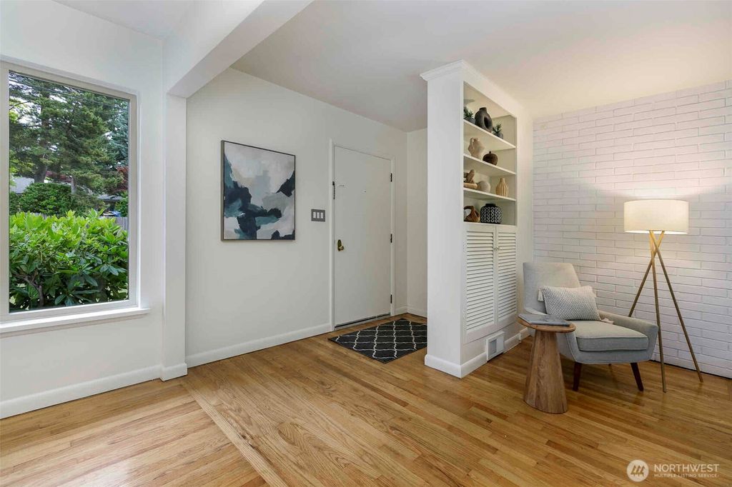 Photo of 12541 4th Avenue NW, Seattle, WA 98177 (MLS # 2393648)