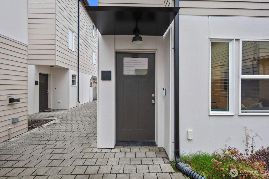 Photo of 2211 17th Avenue S #2, Seattle, WA 98144 (MLS # 2487704)