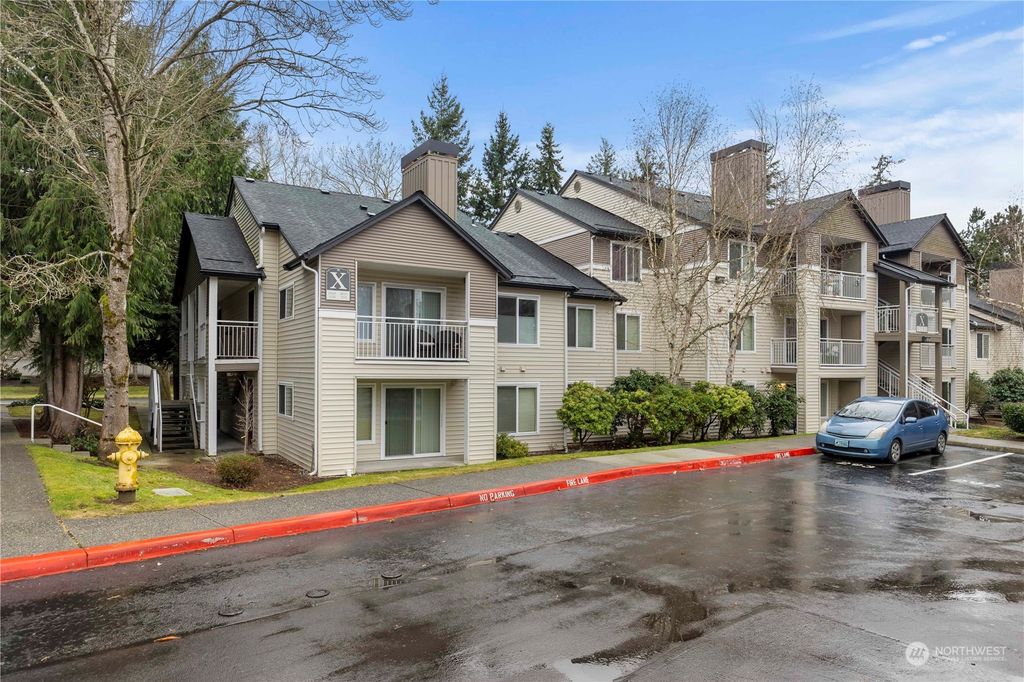 Photo of 12303 Harbour Pointe Boulevard #X205, Mukilteo, WA 98275 (MLS # 2196061)