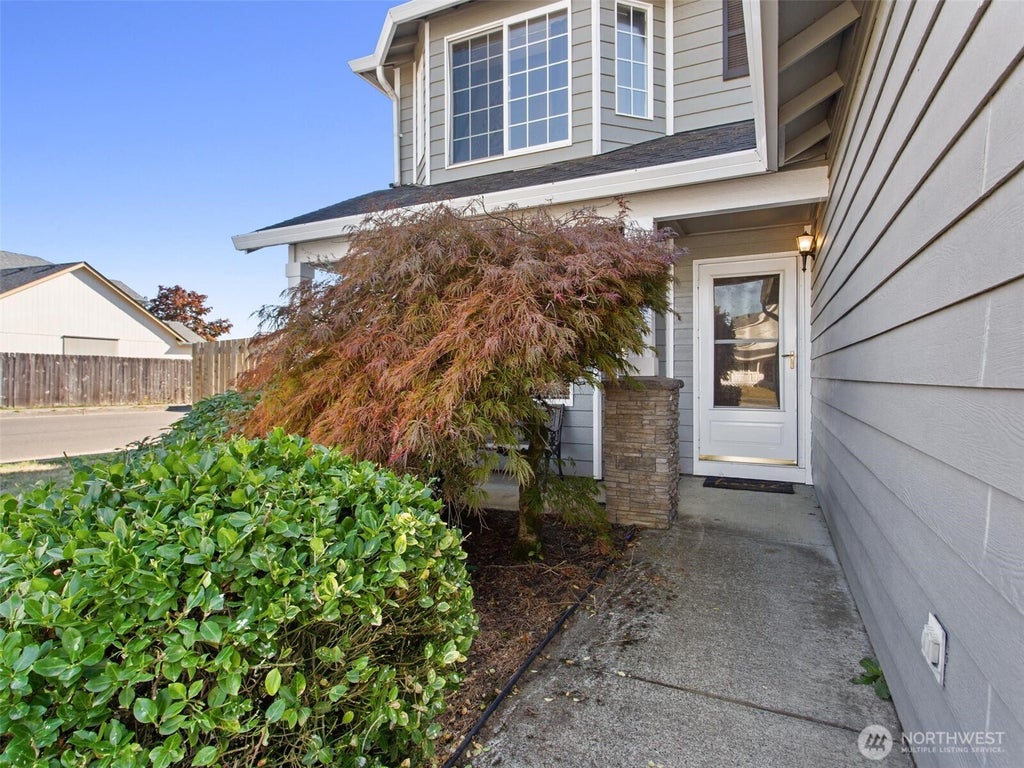 Photo of 2901 NW 2nd Circle, Battle Ground, WA 98604 (MLS # 2592539)