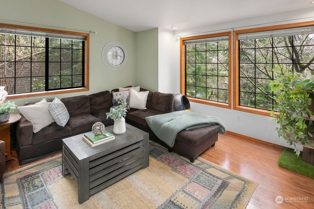Photo of 12825 184th Drive SE, Snohomish, WA 98290 (MLS # 2037773)