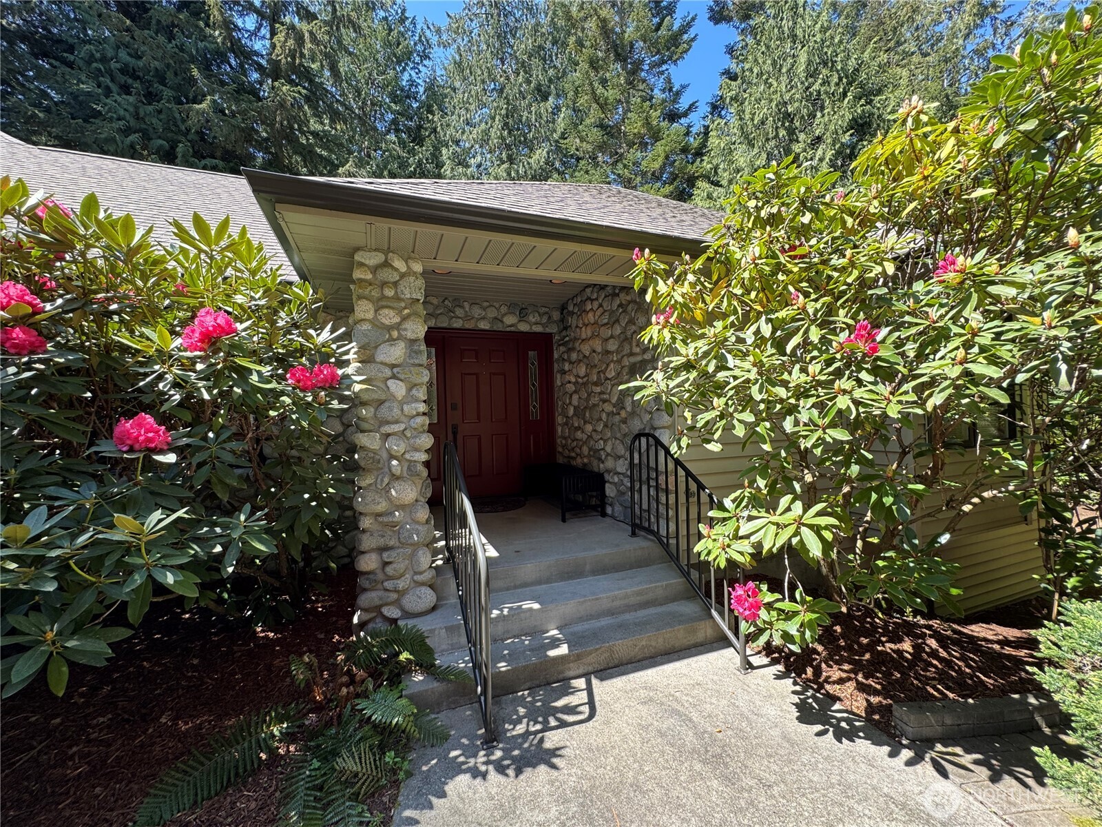 201 Buck Loop Road