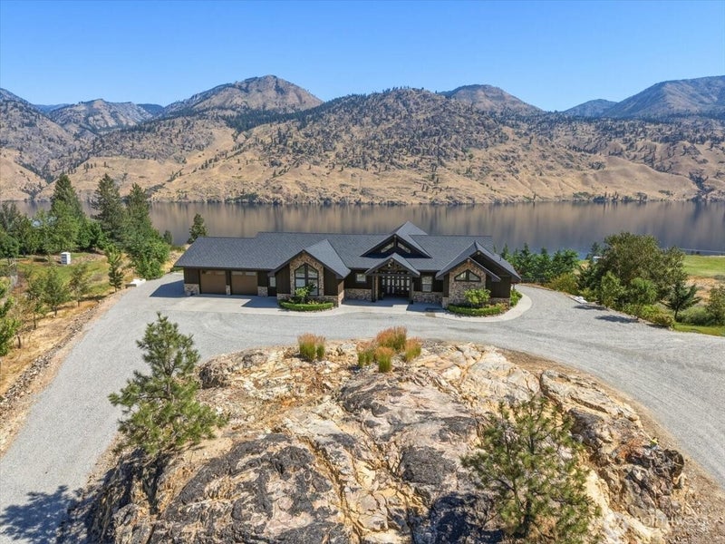 206 Mountain Lake Lane
