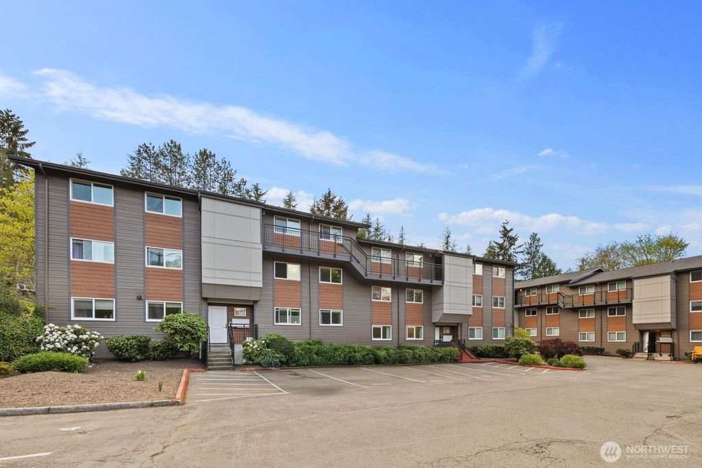 Photo of 210 SW Clark Street #A103, Issaquah, WA 98027 (MLS # 2512499)