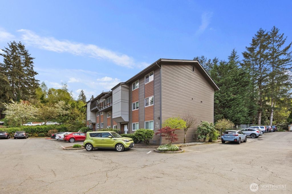 Photo of 210 SW Clark Street #A103, Issaquah, WA 98027 (MLS # 2512499)