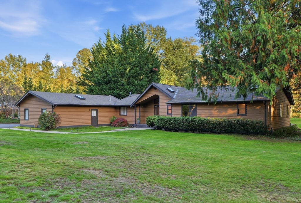 Photo of 4652 332nd Avenue SE, Fall City, WA 98024 (MLS # 2596811)