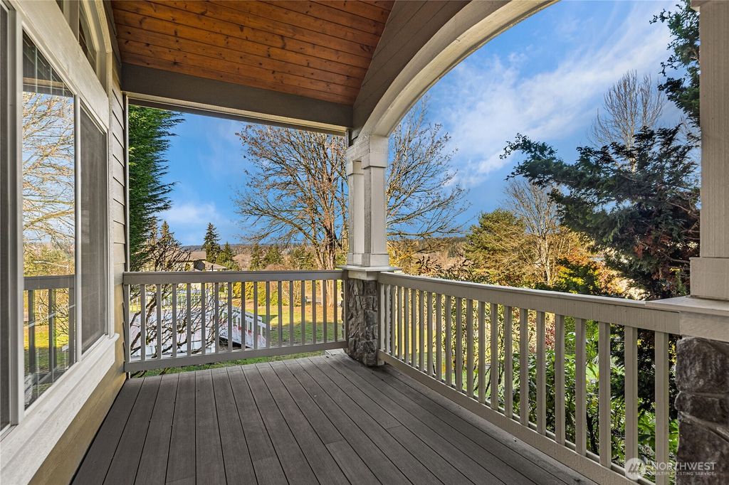 Photo of 7657 152nd Avenue NE, Redmond, WA 98052 (MLS # 2333483)