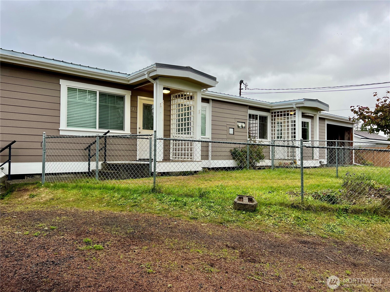 140 Newell Avenue