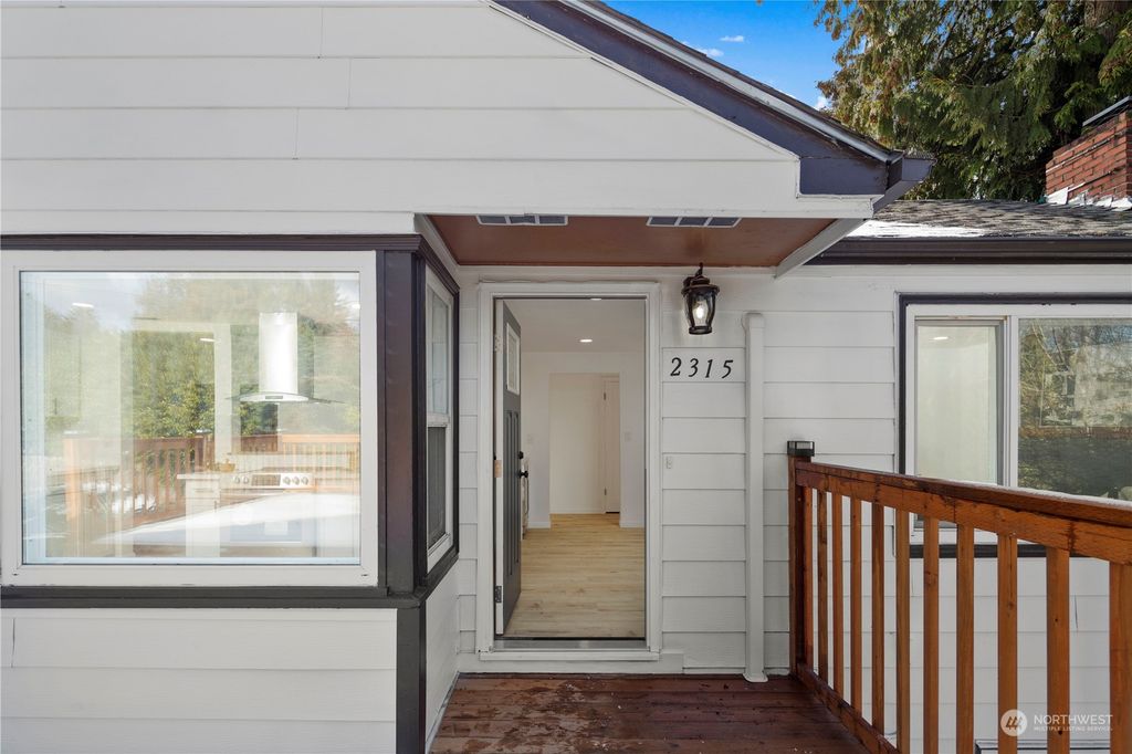 Photo of 2315 S 116th Place, Seattle, WA 98168 (MLS # 2039817)