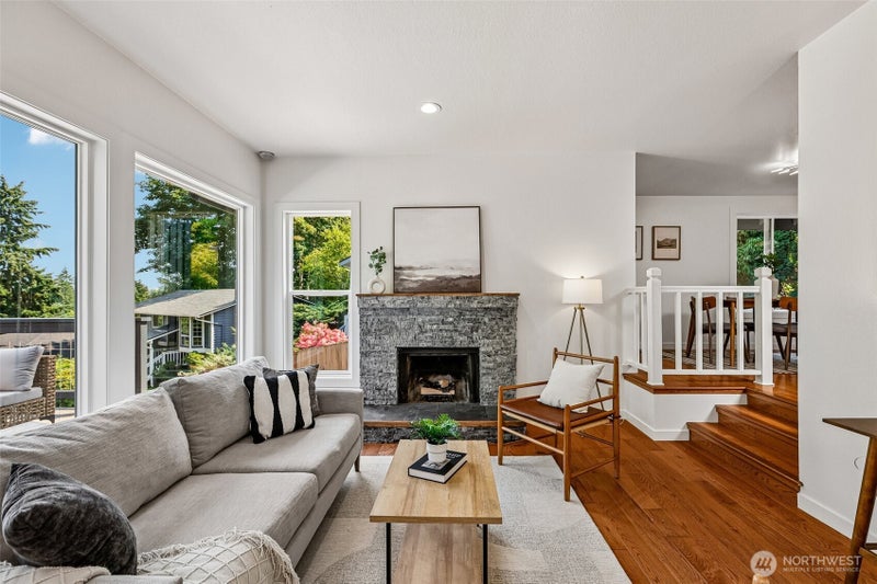 5231 NE 193rd Place