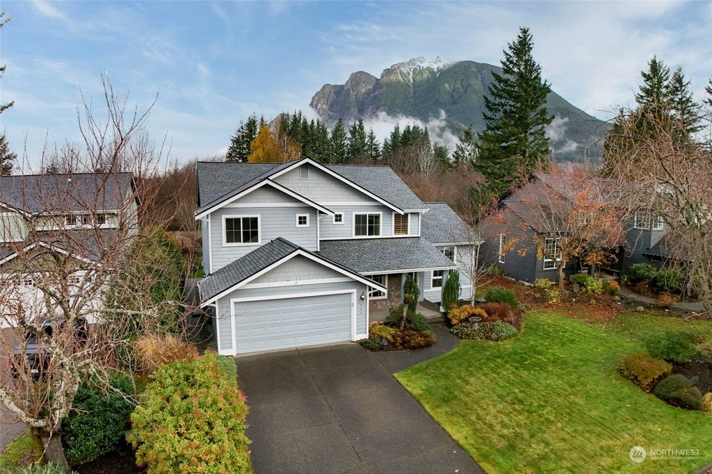 Photo of 500 SE 5th Street, North Bend, WA 98045 (MLS # 2311984)