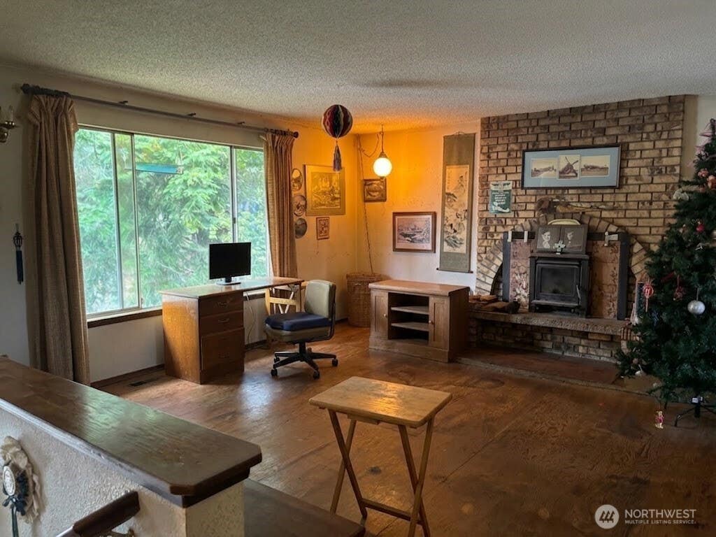 Photo of 4432 127th Pl NE PL, Marysville, WA 98271 (MLS # 2573874)