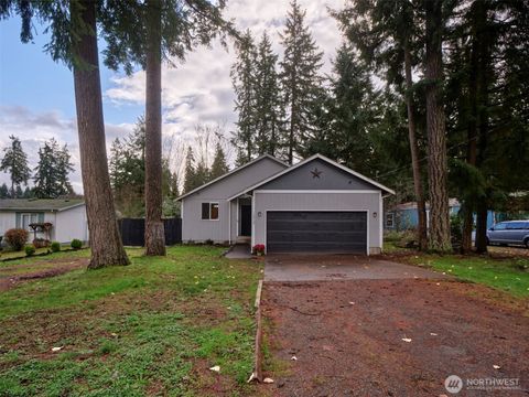 Photo of 16935 Kalmia Court SE, Yelm, WA 98597 (MLS # 2460963)