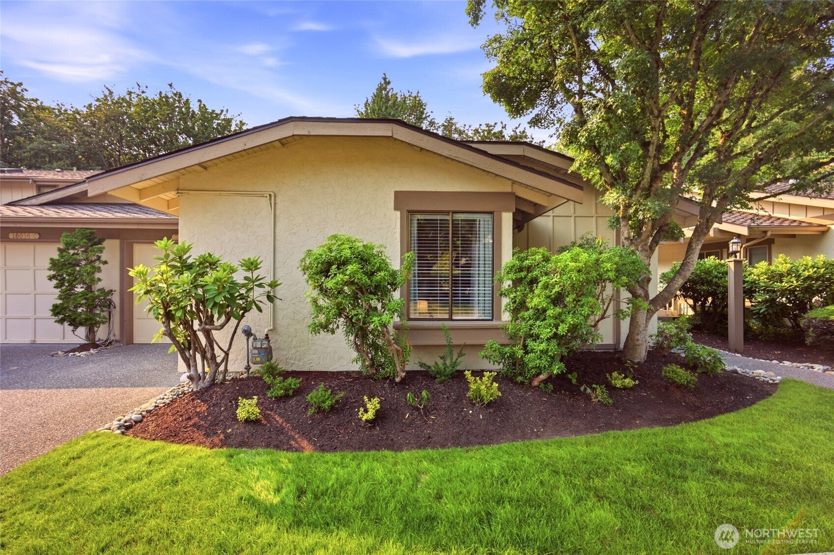 16014 Village Green Dr D