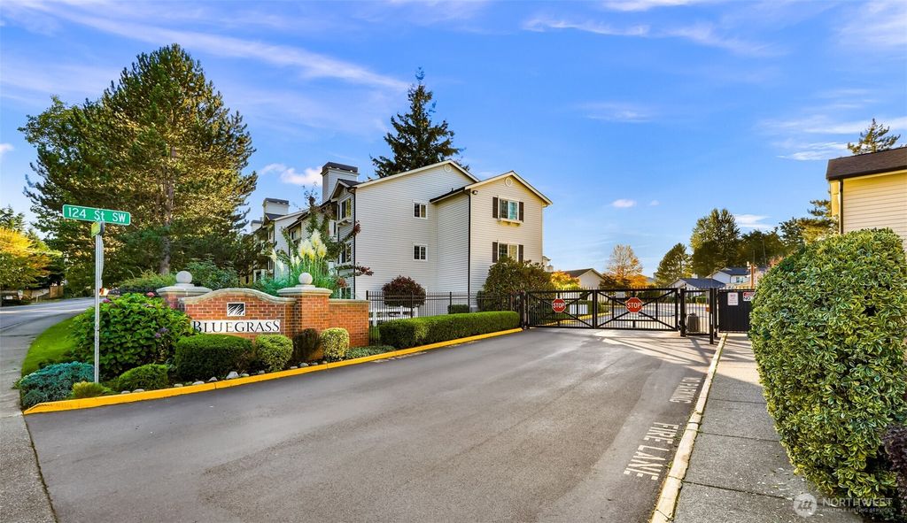 Photo of 12404 E Gibson Road #N203, Everett, WA 98204 (MLS # 2496460)