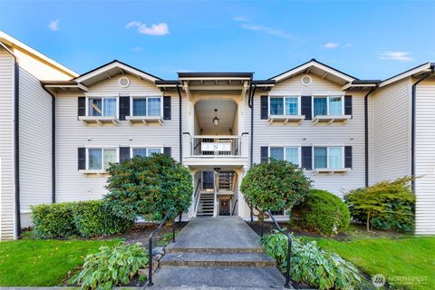 Photo of 12404 E Gibson Road #N203, Everett, WA 98204 (MLS # 2496460)