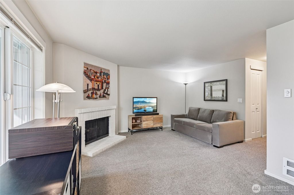 Photo of 12404 E Gibson Road #N203, Everett, WA 98204 (MLS # 2496460)