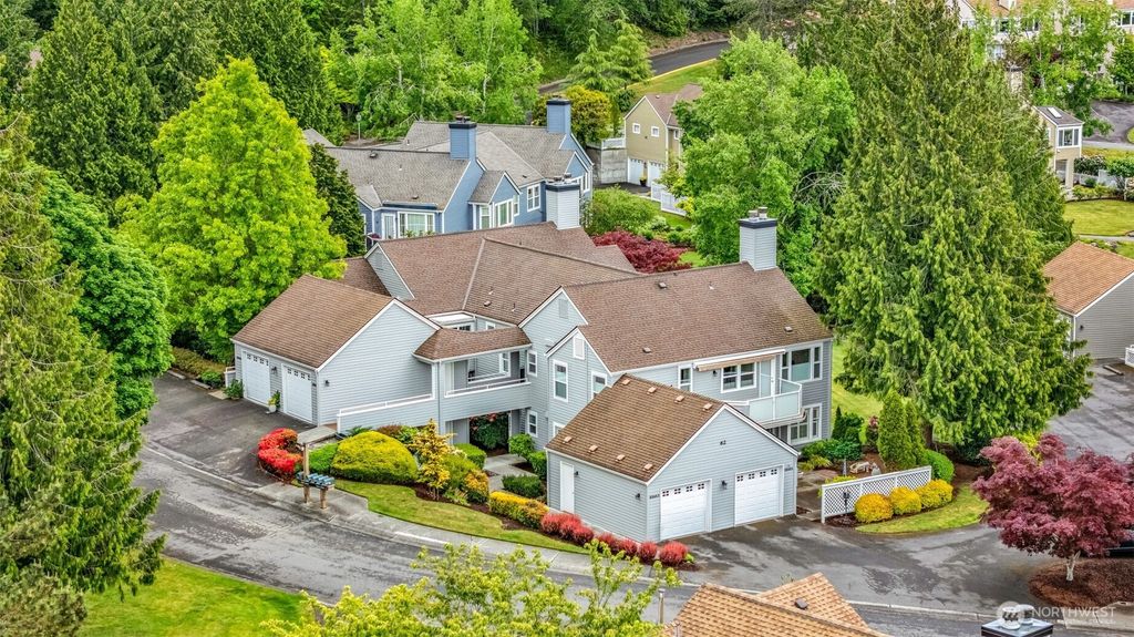 Photo of 22451 SE 42nd Terrace #1181, Issaquah, WA 98029 (MLS # 2375999)