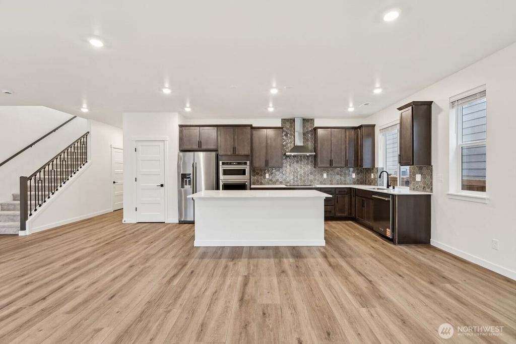 Photo of 5109 87th Avenue NE #048, Marysville, WA 98270 (MLS # 2348429)