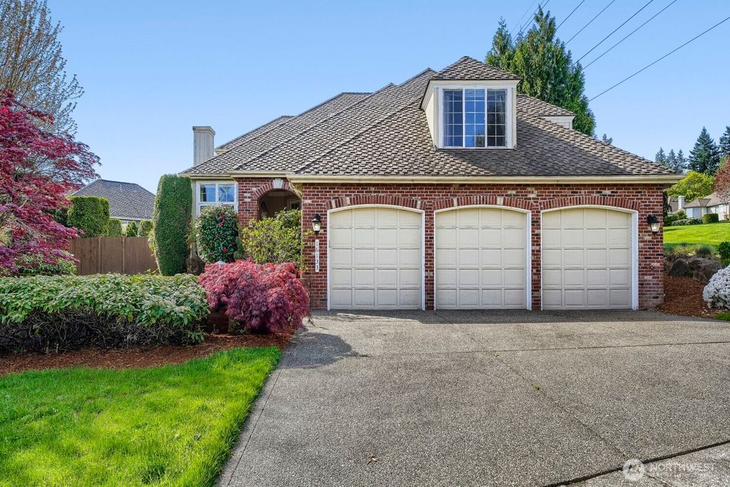 Photo of 16133 SE 266th Street, Covington, WA 98042 (MLS # 2518122)