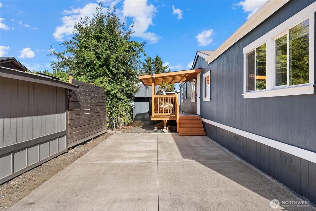 Photo of 31600 126th Avenue SE #123, Auburn, WA 98092 (MLS # 2567983)