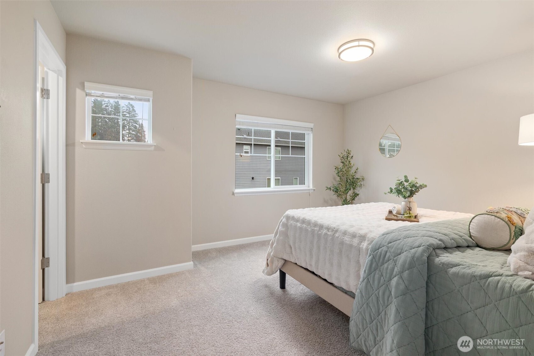 Bothell, Washington, 98021, United States, 4 Bedrooms Bedrooms, ,4 BathroomsBathrooms,Residential,Active,2037159