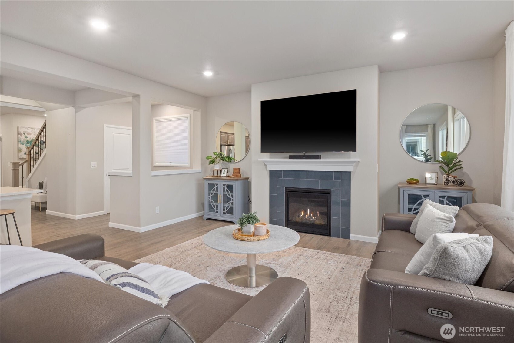 Bothell, Washington, 98021, United States, 4 Bedrooms Bedrooms, ,4 BathroomsBathrooms,Residential,Active,2037159