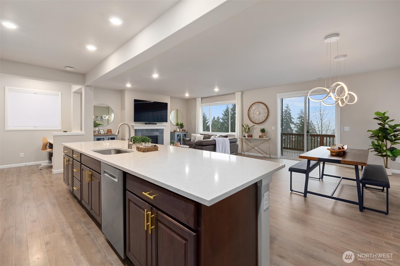 Bothell, Washington, 98021, United States, 4 Bedrooms Bedrooms, ,4 BathroomsBathrooms,Residential,Active,2037159