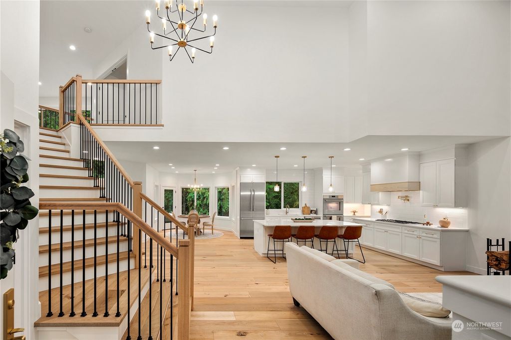 Photo of 5017 192nd Place NE, Sammamish, WA 98074 (MLS # 2019053)