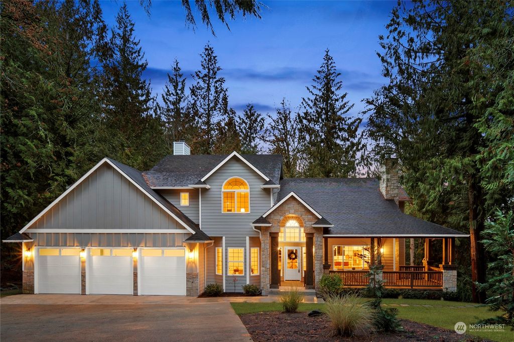 Photo of 5017 192nd Place NE, Sammamish, WA 98074 (MLS # 2019053)