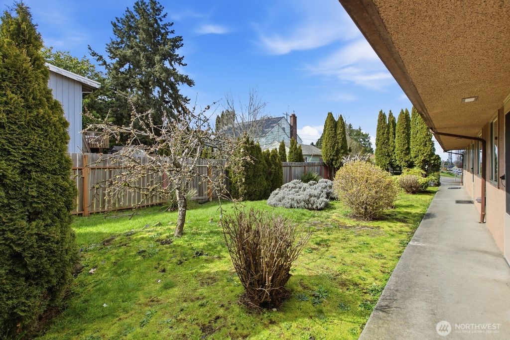 Photo of 3724 131st Street, Tukwila, WA 98168 (MLS # 2502643)