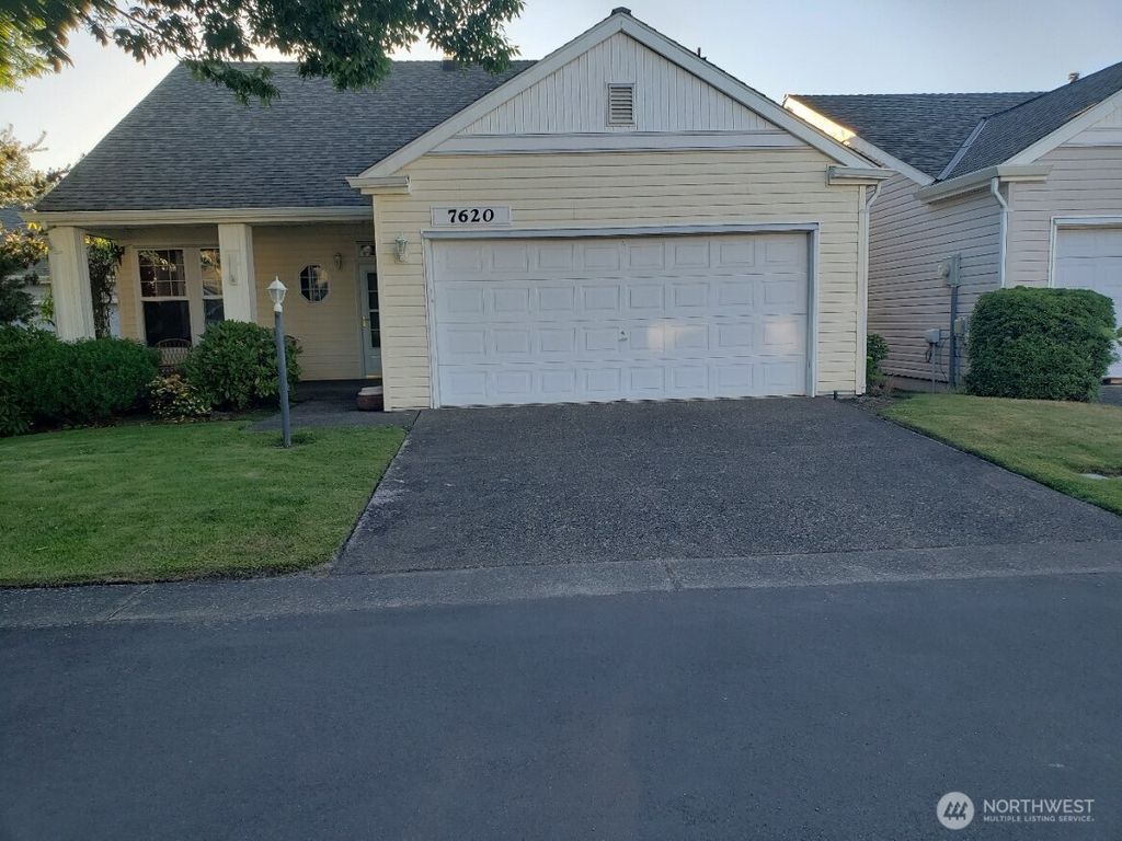 Photo of 7620 146th Ave Ave E, Sumner, WA 98390 (MLS # 2525548)