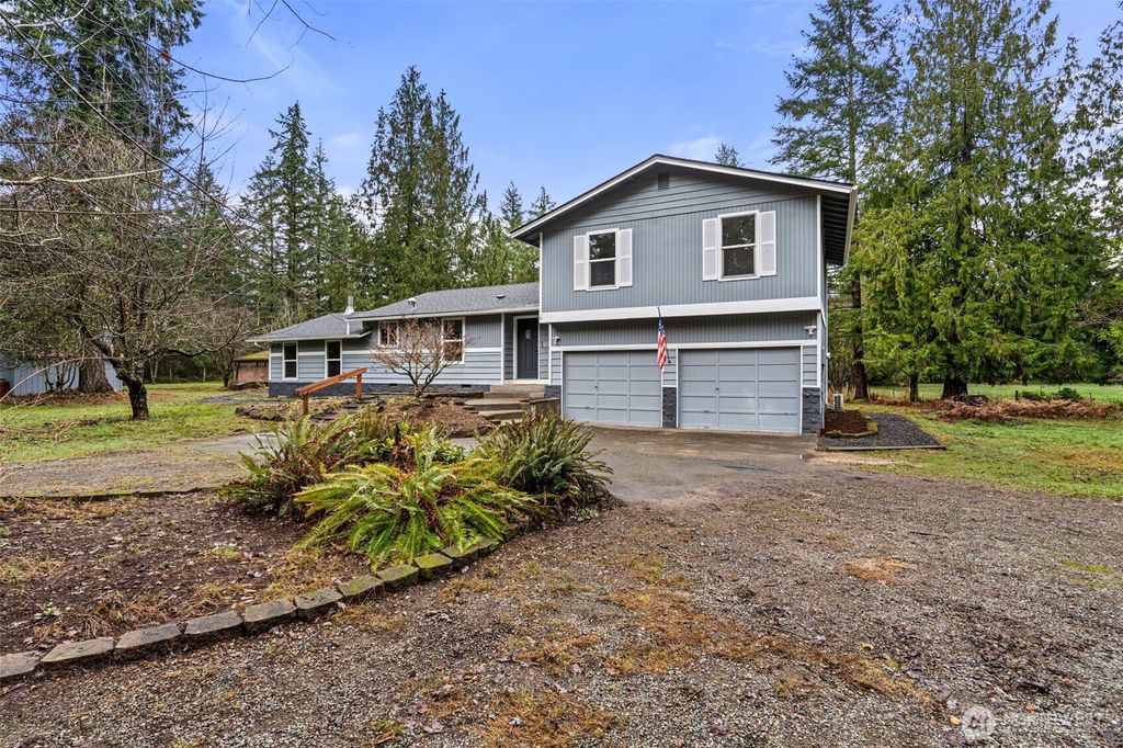 Photo of 7340 127th Avenue SW, Olympia, WA 98512 (MLS # 2458782)