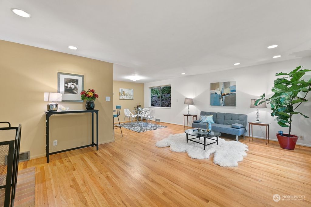 Photo of 3811 NE 52nd Street, Seattle, WA 98105 (MLS # 2002358)