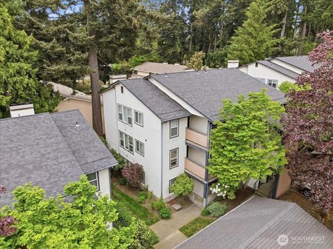 Photo of 8615 238th Street SW #C101, Edmonds, WA 98026 (MLS # 2515933)