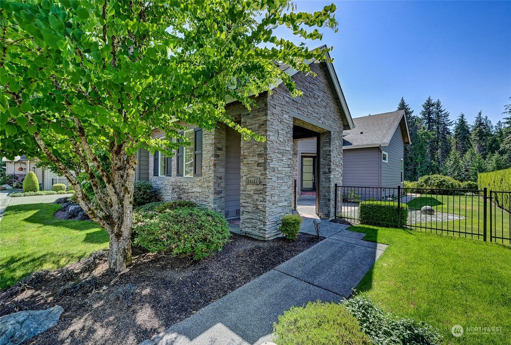 Photo of 24121 NE 122nd Street, Redmond, WA 98053 (MLS # 2127236)