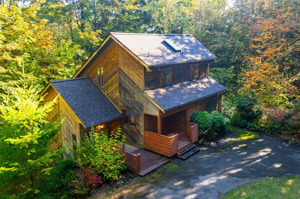 Photo of 9310 Waddell Creek Road SW, Olympia, WA 98512 (MLS # 2596207)