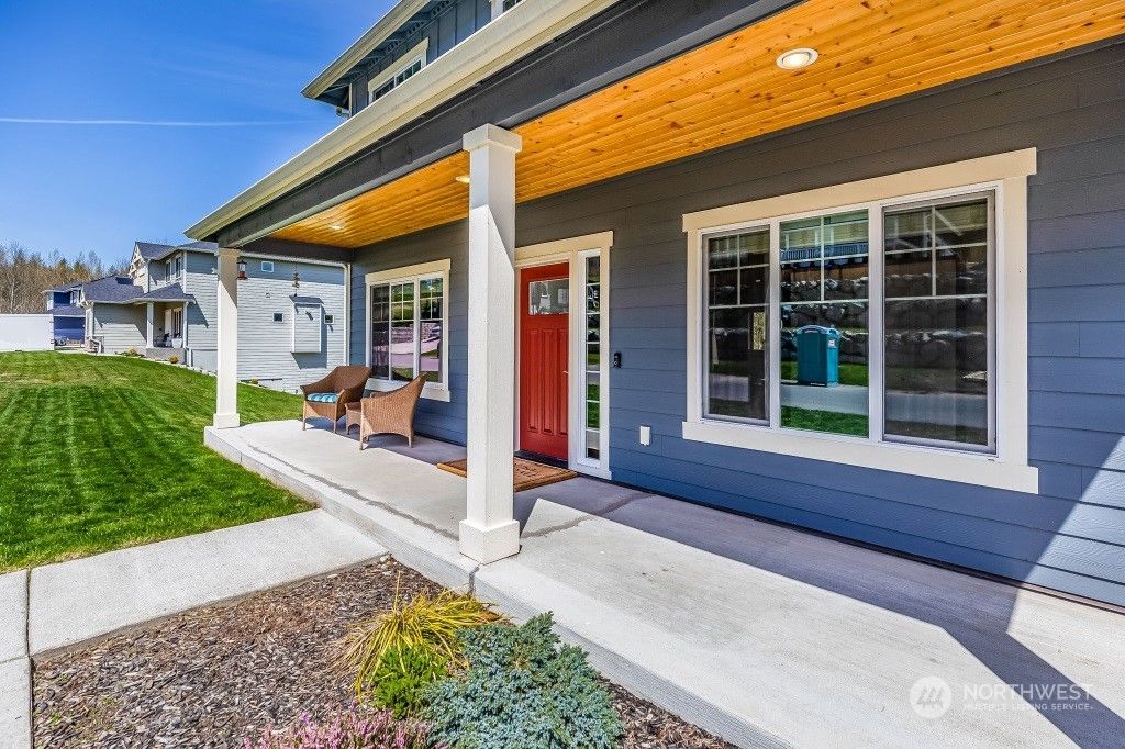Photo of 21309 61st Place SE, Snohomish, WA 98290 (MLS # 2061972)