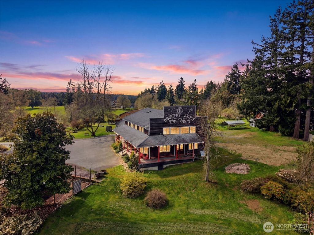 Photo of 20211 Vashon Highway SW, Vashon, WA 98070 (MLS # 2508432)