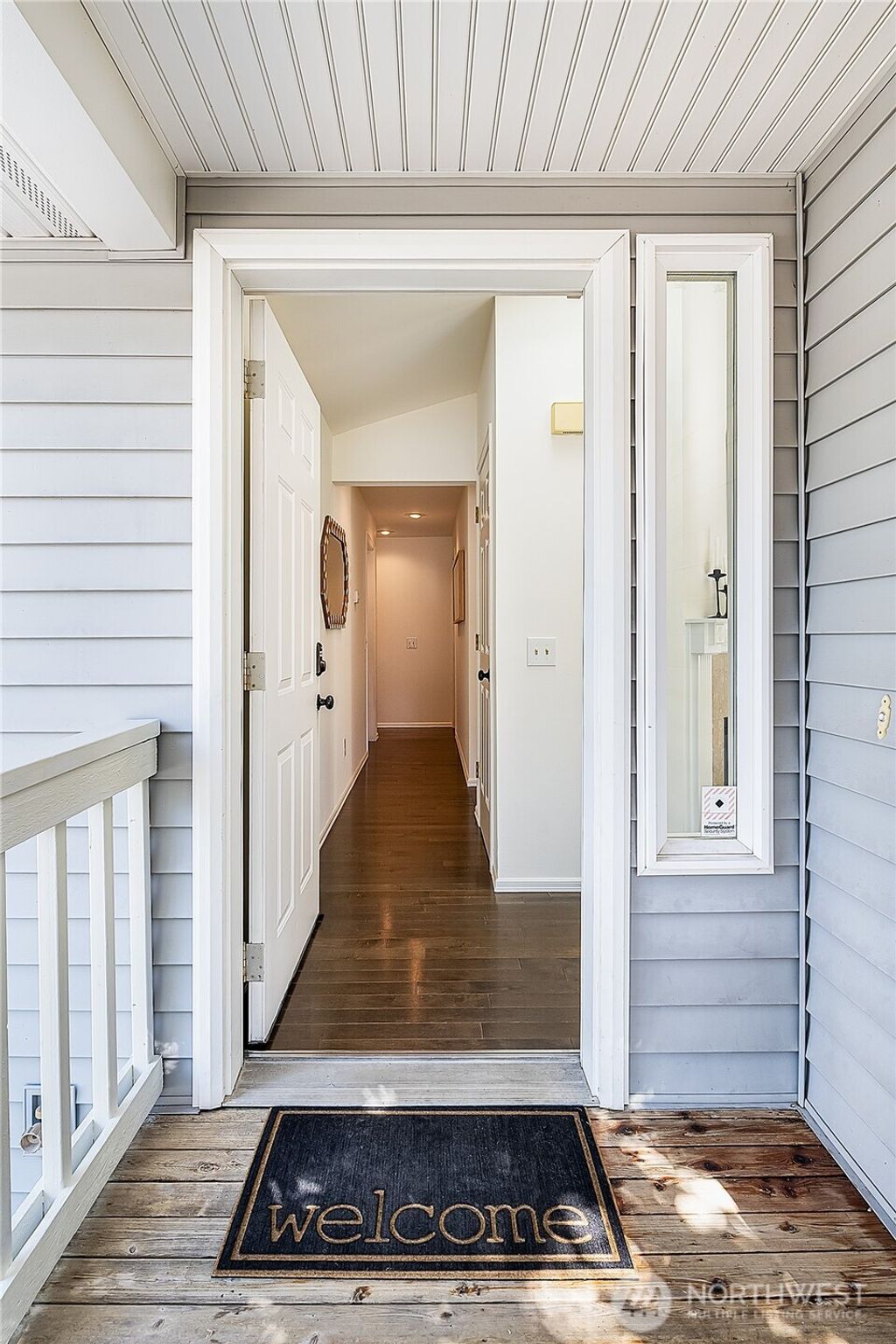 Photo of 727 145th Place SW, Lynnwood, WA 98087 (MLS # 2414467)