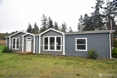 4256 Northgate Drive Oak Harbor WA 98277