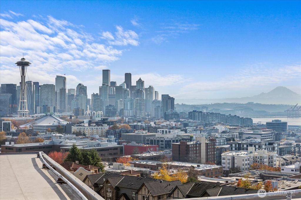 Photo of 530 W Olympic Place #301, Seattle, WA 98119 (MLS # 2453828)