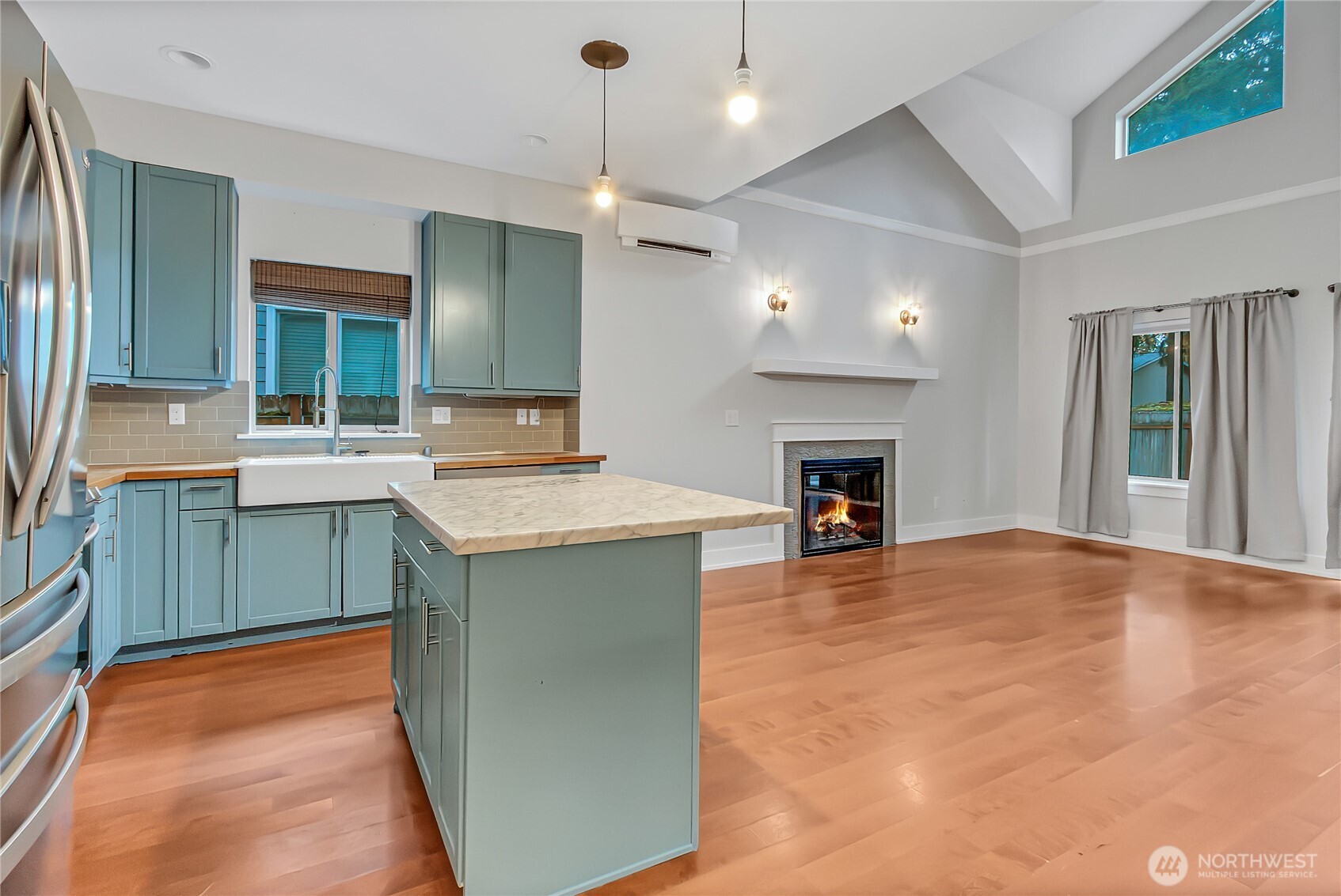 8409 Wildwood Avenue SW