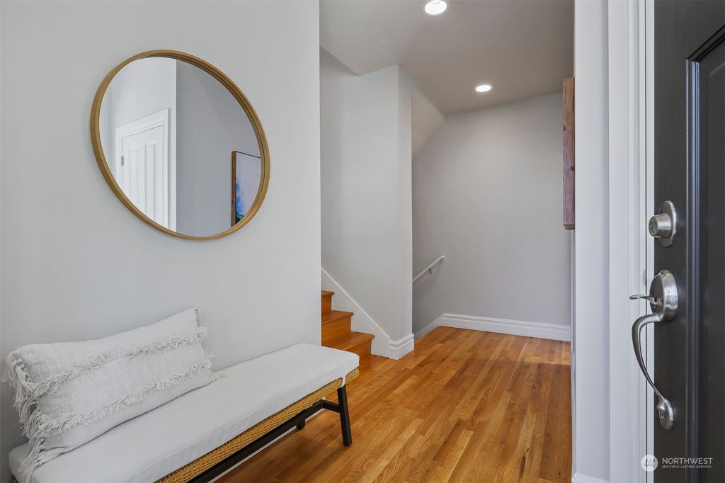 Photo of 4511 NE 110th Street, Seattle, WA 98125 (MLS # 2251497)