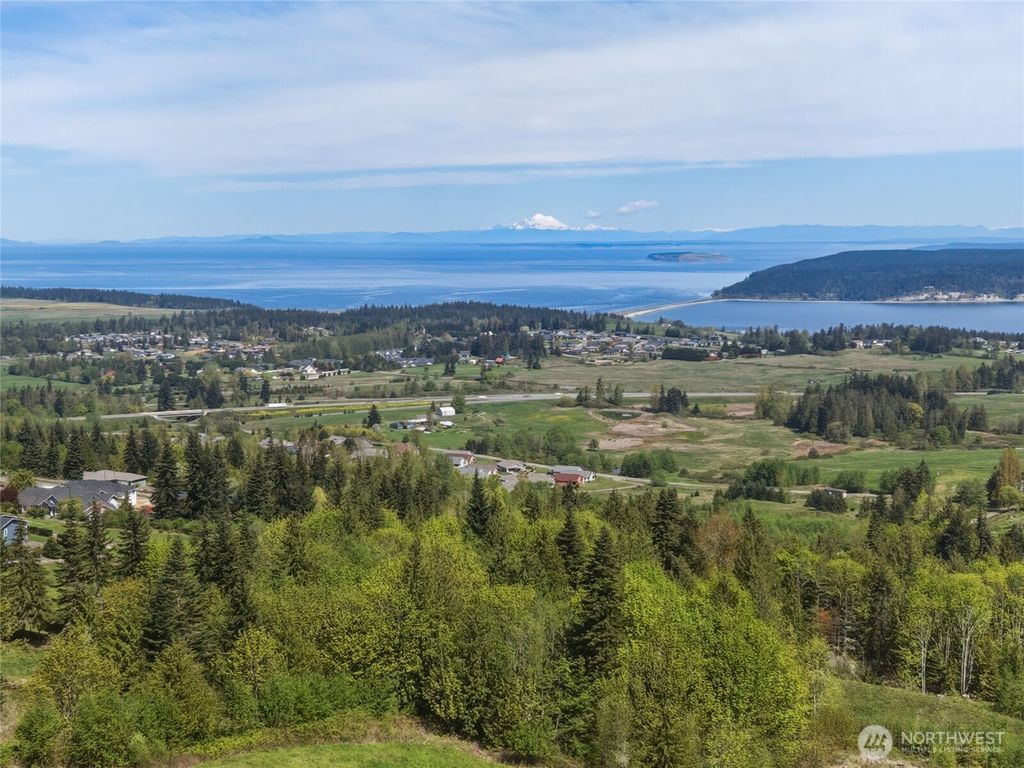 Photo of 15 High View Way, Sequim, WA 98382 (MLS # 2521290)