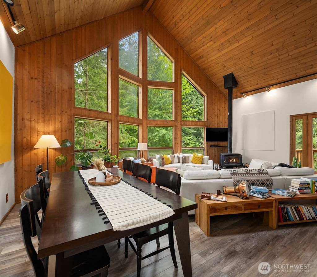 Photo of 9126 N Cedarvale Loop Road, Arlington, WA 98223 (MLS # 2371957)