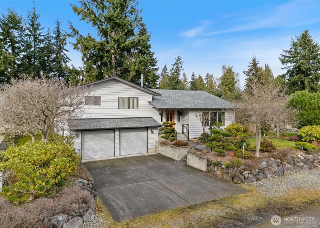 Photo of 187 Sunland Drive, Sequim, WA 98382 (MLS # 2484400)